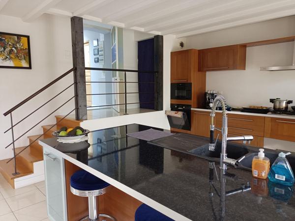 Belle propriété de 240 m² avec piscine et son beau jardin exotique 831 200 € FAI 3370TH – nantes Sud Immobilier