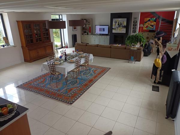 Belle propriété de 240 m² avec piscine et son beau jardin exotique 831 200 € FAI 3370TH – nantes Sud Immobilier