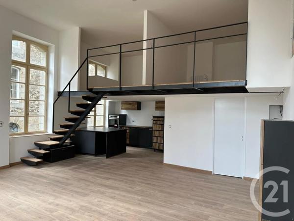 Appartement F5 à vendre  5 pièces - 106,19 m 2   FOUGERES  - 35