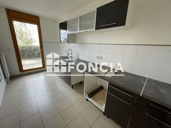 Location Appartement 2 pièces 59.98 m² - BAT A Trappes 78190