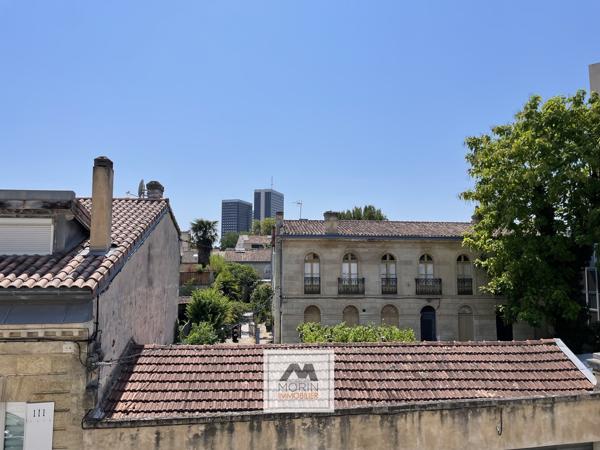 BORDEAUX Quartier CROIX BLANCHE, à vendre appartement avec 4 chambres, terrasse, balcon et garage