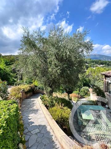 Maison à vendre  4 pièces - 162,84 m 2   LE ROURET  - 06