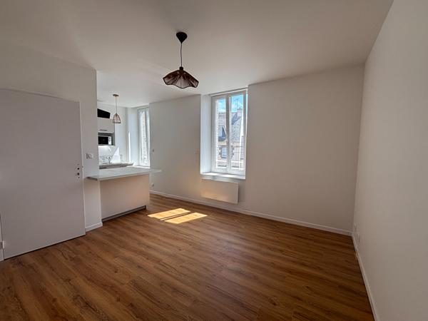 STUDIO NEUF MEUBLE -  St Brieuc Centre / Ouest