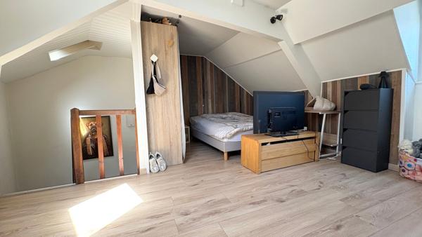 Appartement T2 en duplex dans le centre-ville d'Auray