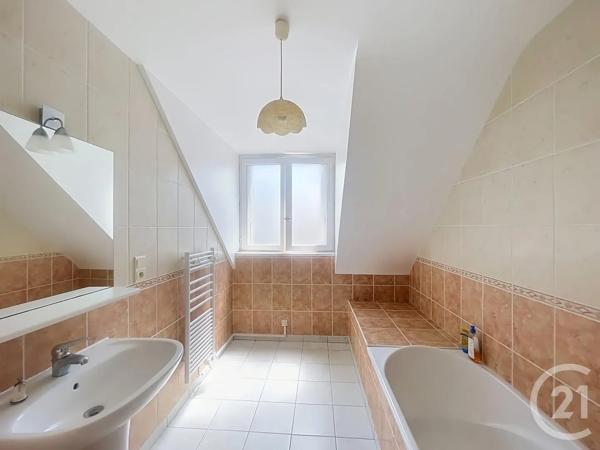 Maison à vendre  7 pièces - 139,80 m 2   ST GILDAS DE RHUYS  - 56