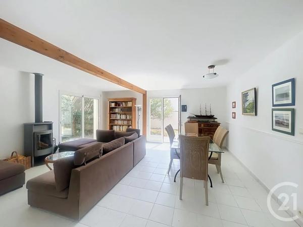 Maison à vendre  7 pièces - 139,80 m 2   ST GILDAS DE RHUYS  - 56