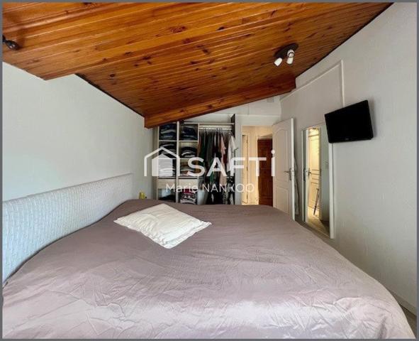 Votre havre de paix vous attend proche Villegly.