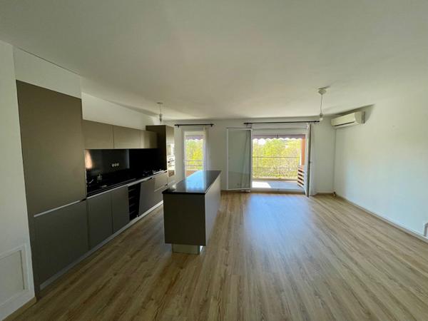 Appartement Aix En Provence 3 pièce(s)  69m2