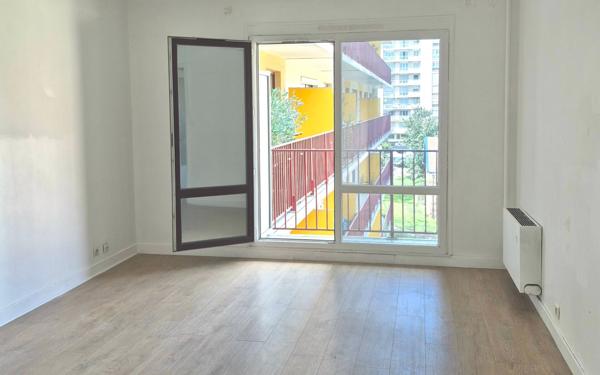 Appartement à vendre    2 pièces • 51,17 m2 Rosny-sous-Bois