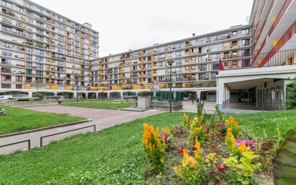 Appartement à vendre    2 pièces • 51,17 m2 Rosny-sous-Bois