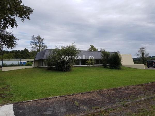 Bureau(x) - Entre oloron et pau - Réf.:204767 BUREAUX PLAIN PIED DE 415 M² SUR TERRAIN DE 4500 M²