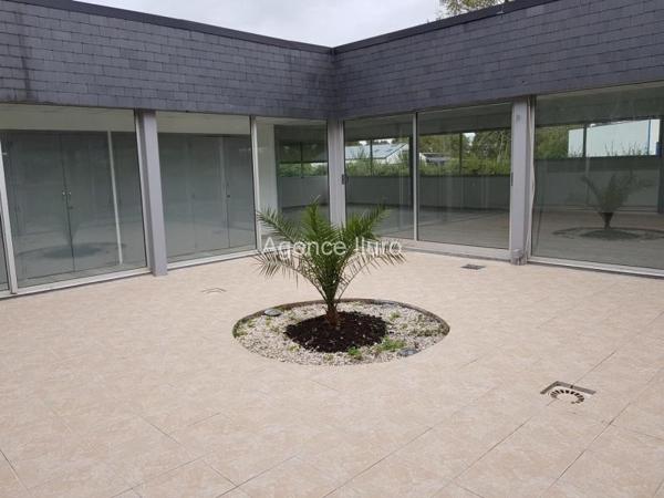 Bureau(x) - Entre oloron et pau - Réf.:204767 BUREAUX PLAIN PIED DE 415 M² SUR TERRAIN DE 4500 M²