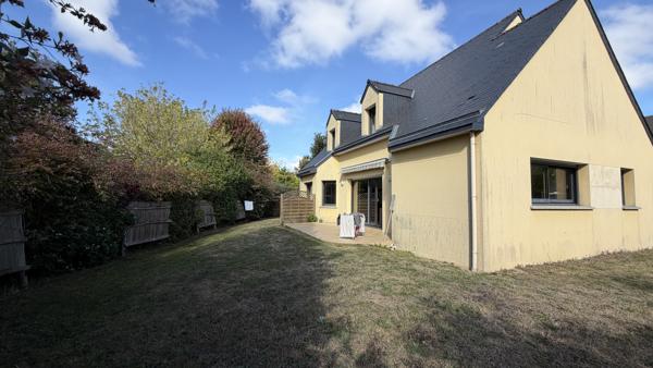 Maison familiale 5 chambres – La Mézière – Vie de plain-pied