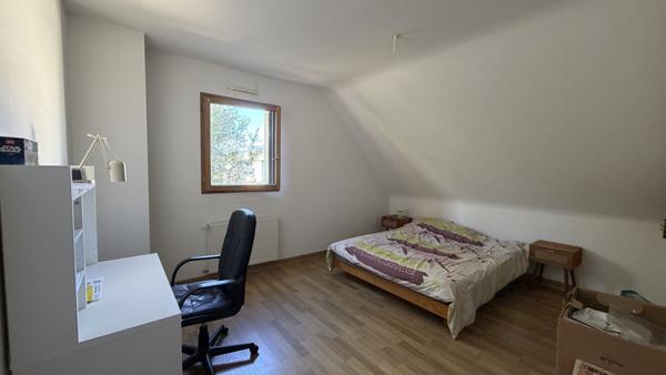 Maison familiale 5 chambres – La Mézière – Vie de plain-pied