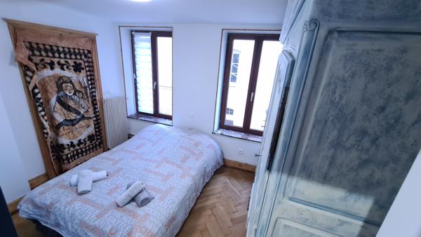 F2 MEUBLE TTES CHARGES COMPRISES METZ CENTRE PROCHE GARE