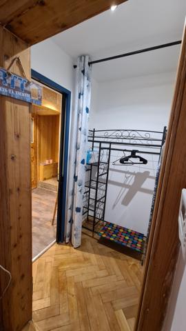 F2 MEUBLE TTES CHARGES COMPRISES METZ CENTRE PROCHE GARE