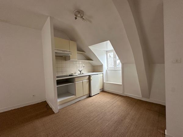 A vendre Vannes Quartier Saint-Patern appartement T3 cave à rafraichir