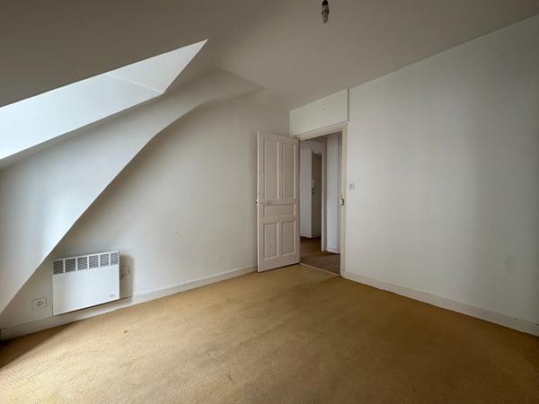 A vendre Vannes Quartier Saint-Patern appartement T3 cave à rafraichir