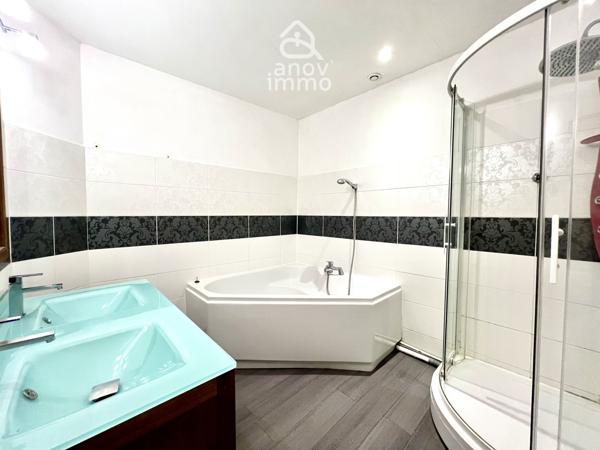 Maison 4 pièce(s) 3 chambre(s) 125 m²
