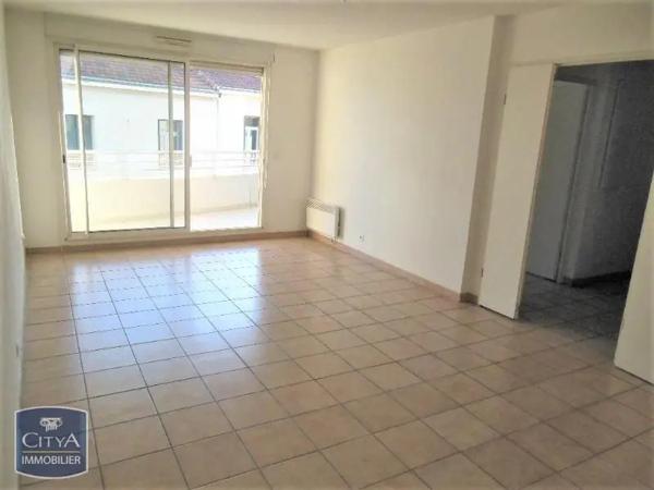 Appartement à louer 4 pièces 85m² Marseille 5e Arrondissement (13005)