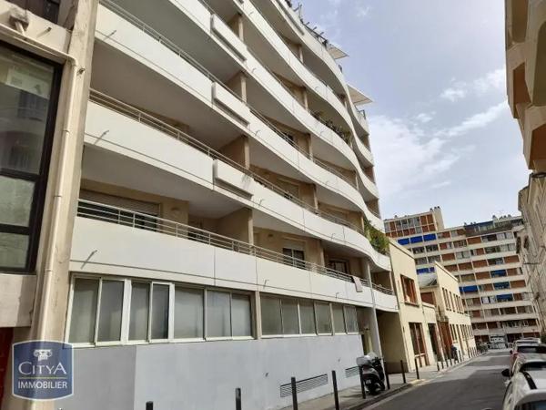 Appartement à louer 4 pièces 85m² Marseille 5e Arrondissement (13005)