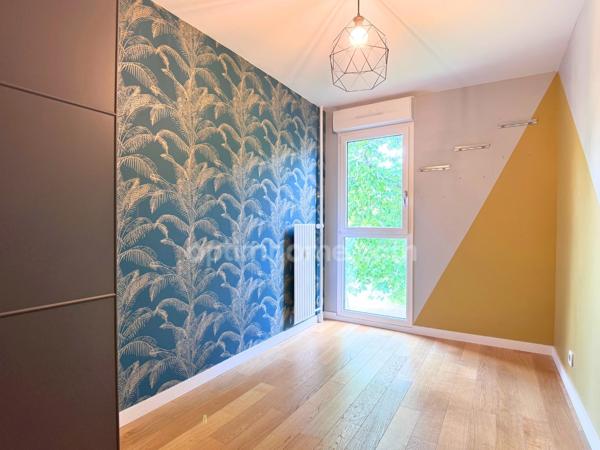 Métro Clémenceau - T5 rénové – 106 m² – Balcon Sud – Garage
