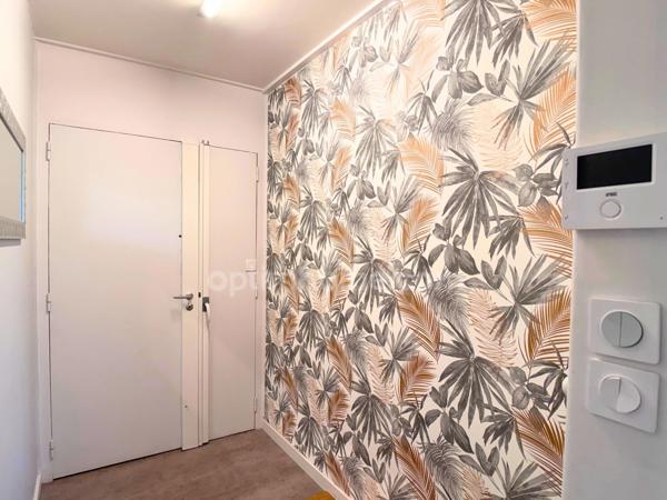 Métro Clémenceau - T5 rénové – 106 m² – Balcon Sud – Garage