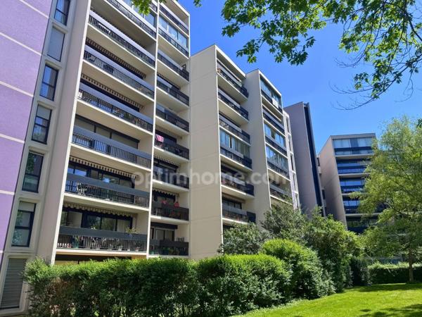 Métro Clémenceau - T5 rénové – 106 m² – Balcon Sud – Garage
