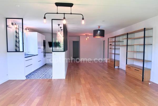 Métro Clémenceau - T5 rénové – 106 m² – Balcon Sud – Garage