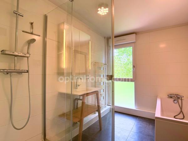 Métro Clémenceau - T5 rénové – 106 m² – Balcon Sud – Garage