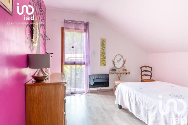 Maison 5 pièces de 164 m² à Rousset (05190)