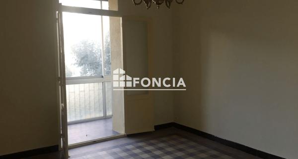Location Appartement 3 pièces 64.45 m² - Marseille 13005