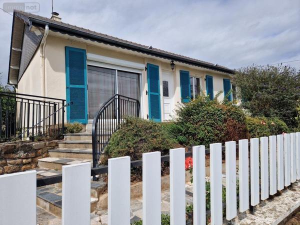 Maison à vendre à Saint-Poix en Mayenne (53540), ref : 53032-1073