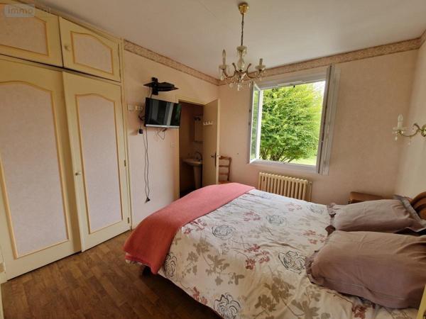 Maison à vendre à Saint-Poix en Mayenne (53540), ref : 53032-1073