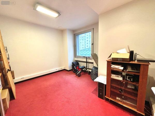 Appartement à vendre à Chambéry en Savoie (73000), ref : 73007-171   
centre ville piétonnier