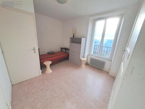 Immeuble de rapport à vendre à Saint-Flour dans le Cantal (15100), ref : 044/1247