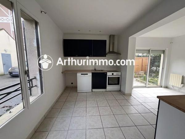 Location Appartement 2 pièces 45 m2 à Moissy-Cramayel