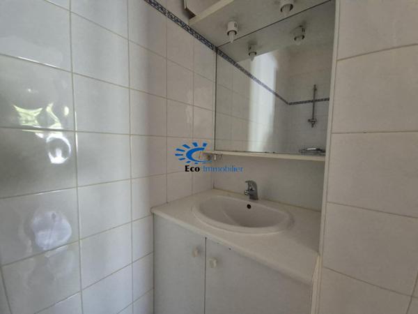 PERIGNY ENSEMBLE DEUX APPARTEMENTS PARKINGS JARDINS  Perigny