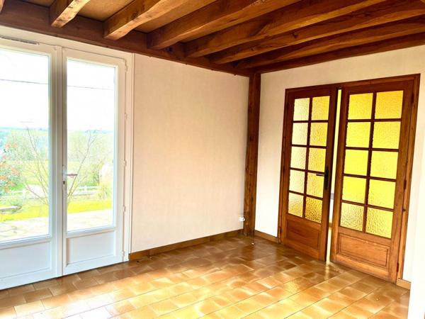 URGENT  MAISON 120M2  GARE TGV VENDOME20MN