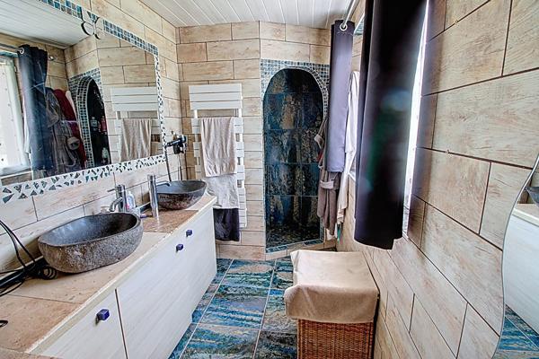 A VENDRE - Maison Salernes 155 m² + Garage + Piscine