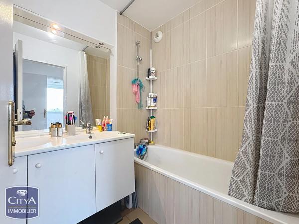 Appartement à vendre 3 pièces 68.31m² Lucé (28110)
