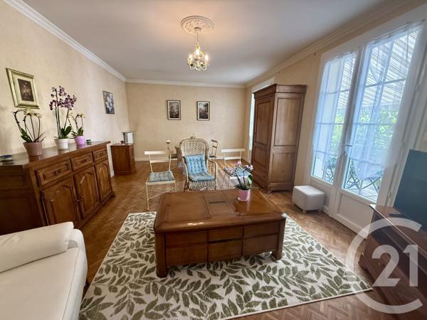 Maison à vendre  4 pièces - 88,13 m 2   SAUJON  - 17