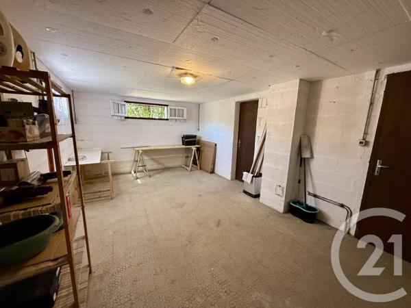 Maison à vendre  4 pièces - 88,13 m 2   SAUJON  - 17