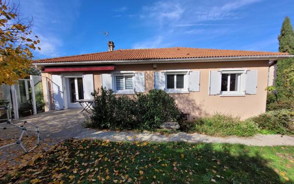 Maison à vendre    5 pièces •  Saint-Paul-en-Jarez