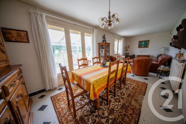 Maison à vendre  5 pièces - 102,02 m 2   ST MEDARD EN JALLES  - 33