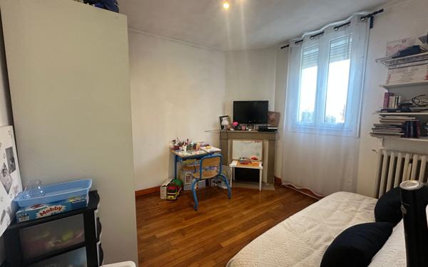 Maison à vendre    5 pièces • 110 m2 Ris-Orangis