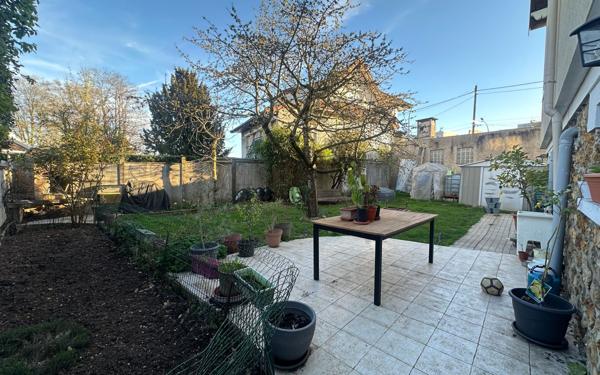 Maison à vendre    5 pièces • 110 m2 Ris-Orangis