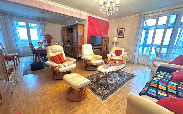 Appartement à vendre    6 pièces •  Brest