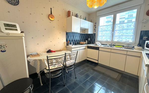 Appartement à vendre    6 pièces •  Brest