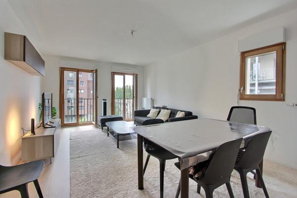 Appartement Asnieres Sur Seine 3 pièce(s) 62.6 m2